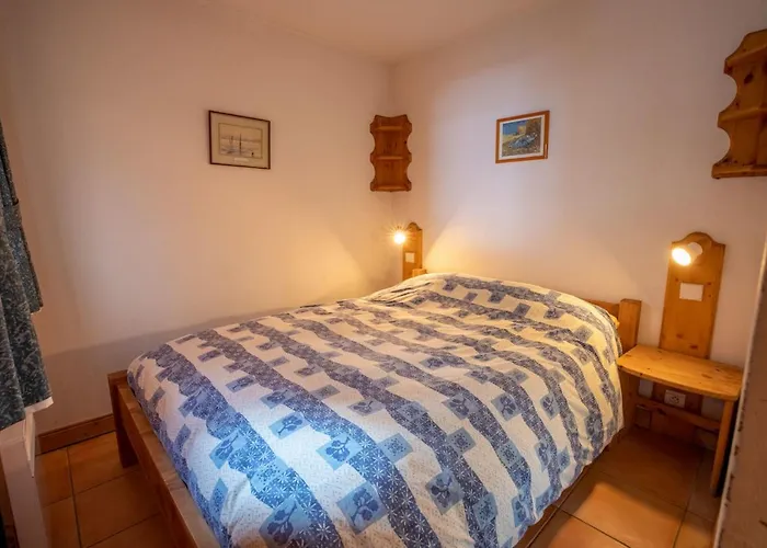 Apartman Krystor 4 *